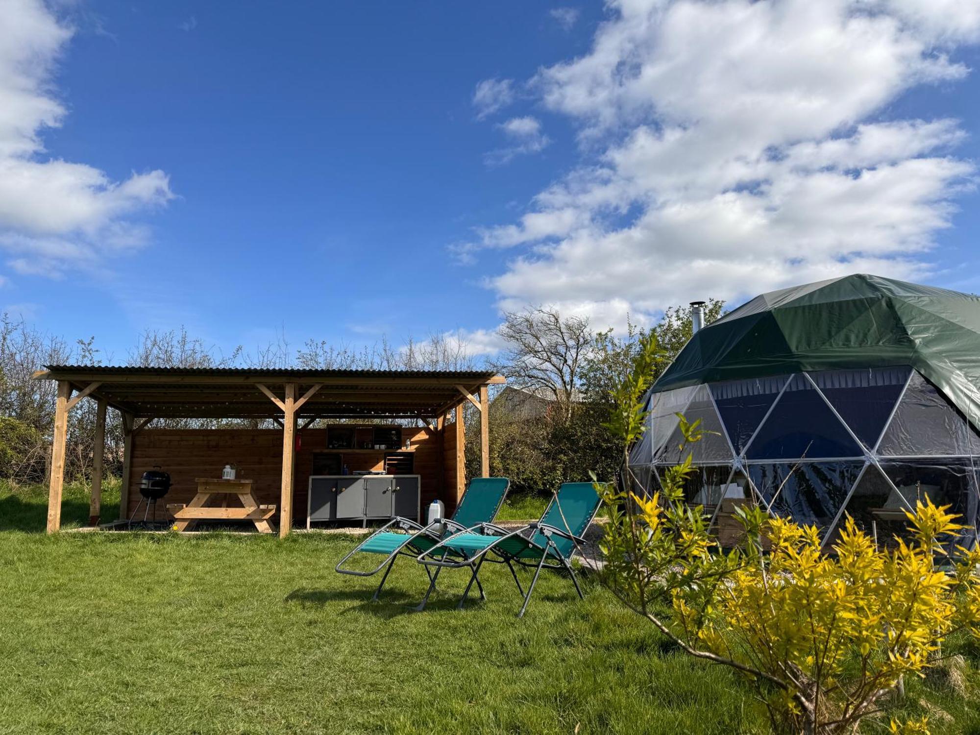 Geodesic Dome Glamping Hotel ชานีดลอยส์ ภายนอก รูปภาพ